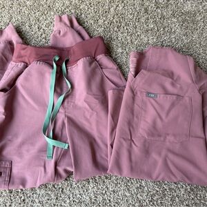 Figs Mauve Scrub Set